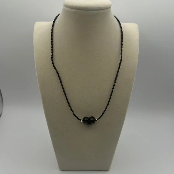 Silver Sheen Obsidian Heart Pendant Beaded Necklace - Picture 3 of 8